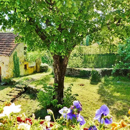 La Metairie De La Garenne 펜션