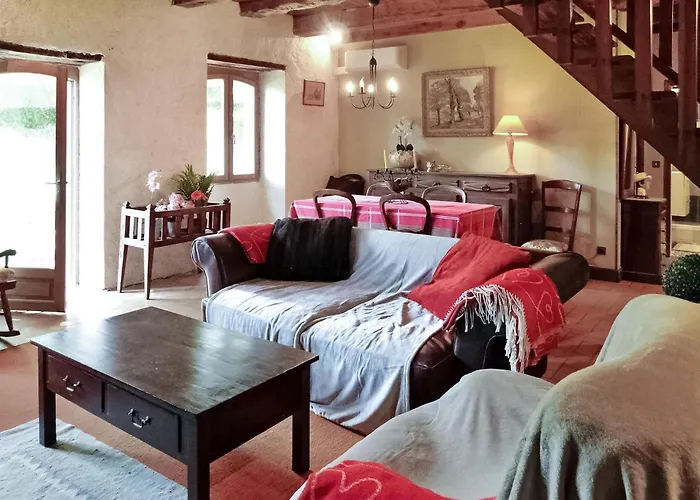 La Metairie De La Garenne *