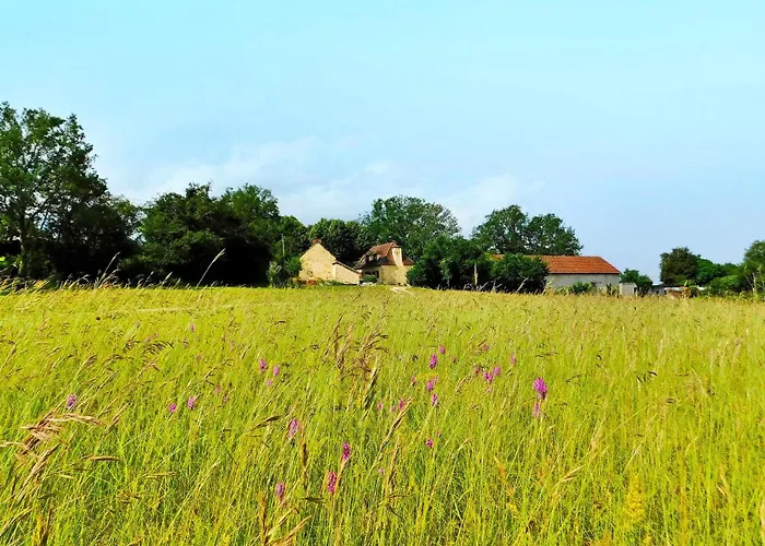 펜션 La Metairie De La Garenne Nadaillac-de-Rouge